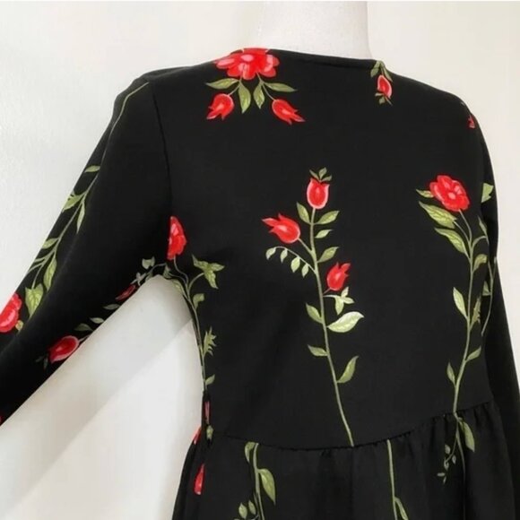 SELMA SARI BLACK RED FLORAL MAXI DRESS - 6 - Picture 4 of 8